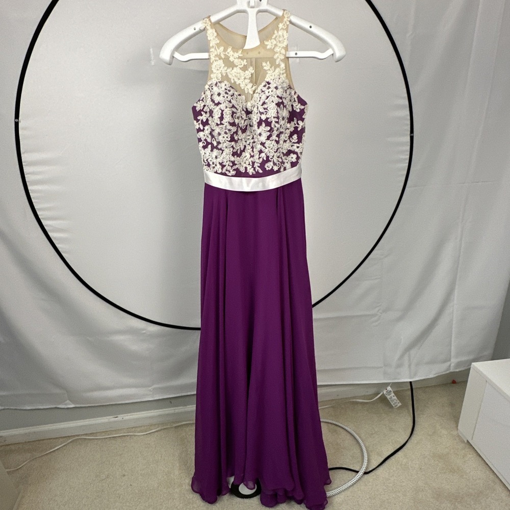 Impression Bridal Women's Sz 4 Long Dress Purple Ivory Floral Lace Embroidery